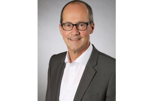 Portraitfoto von Günter Klein